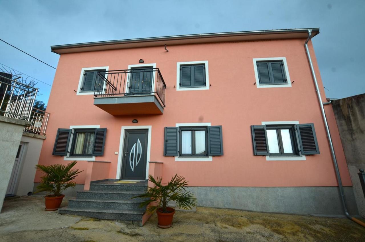 Apartma Emilio *