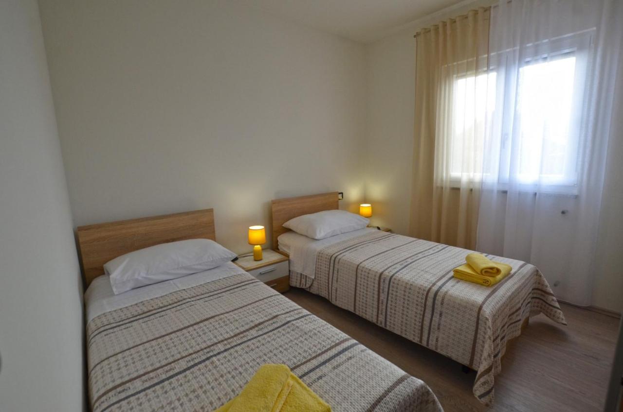 Emilio Apartma *